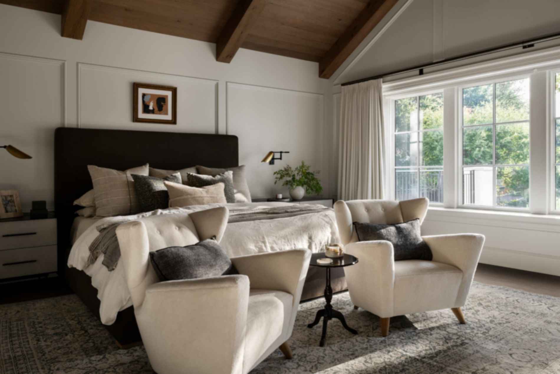 The Houston Estate - Bedroom