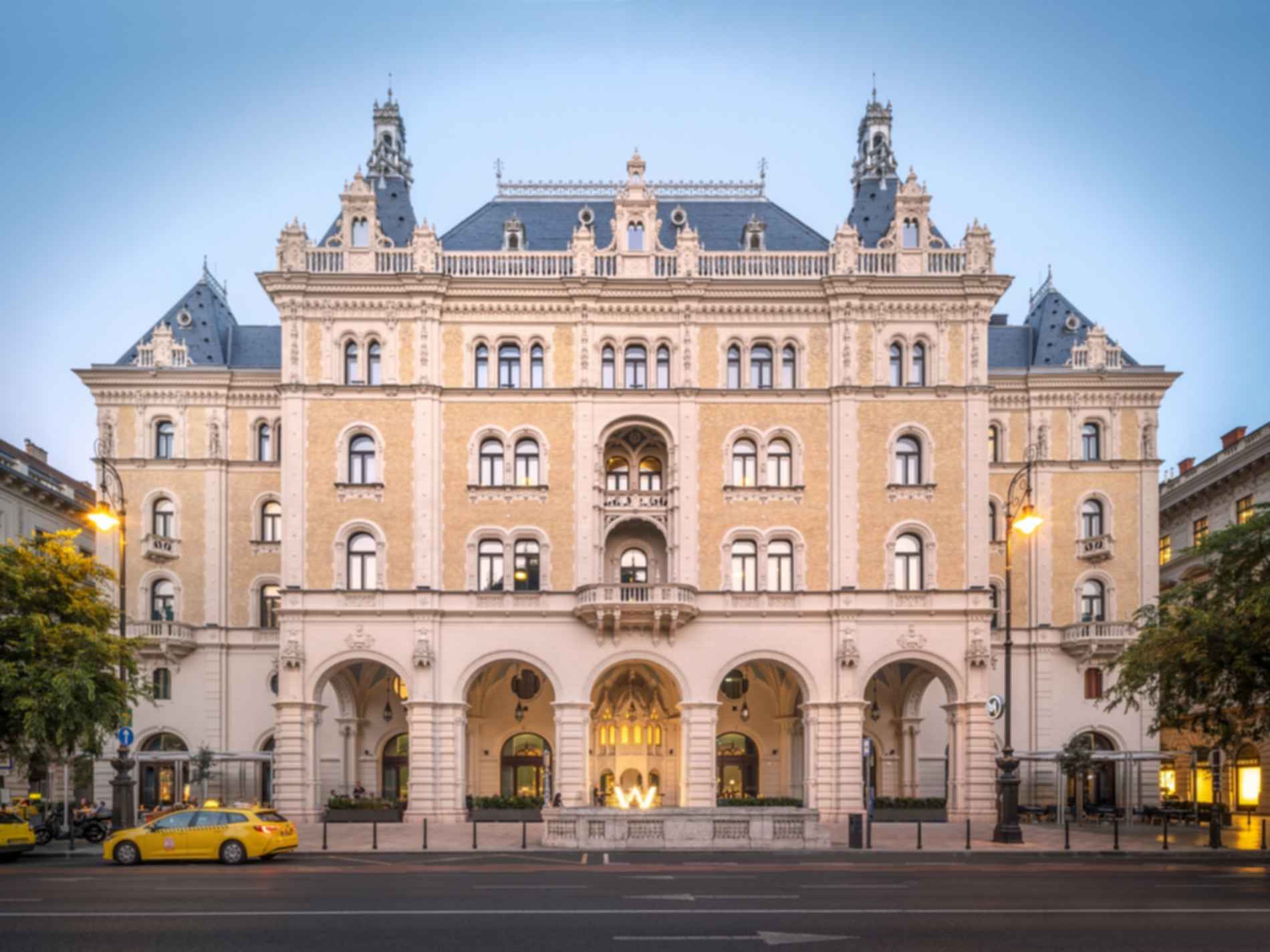 Drechsler Palace W Budapest - Exterior