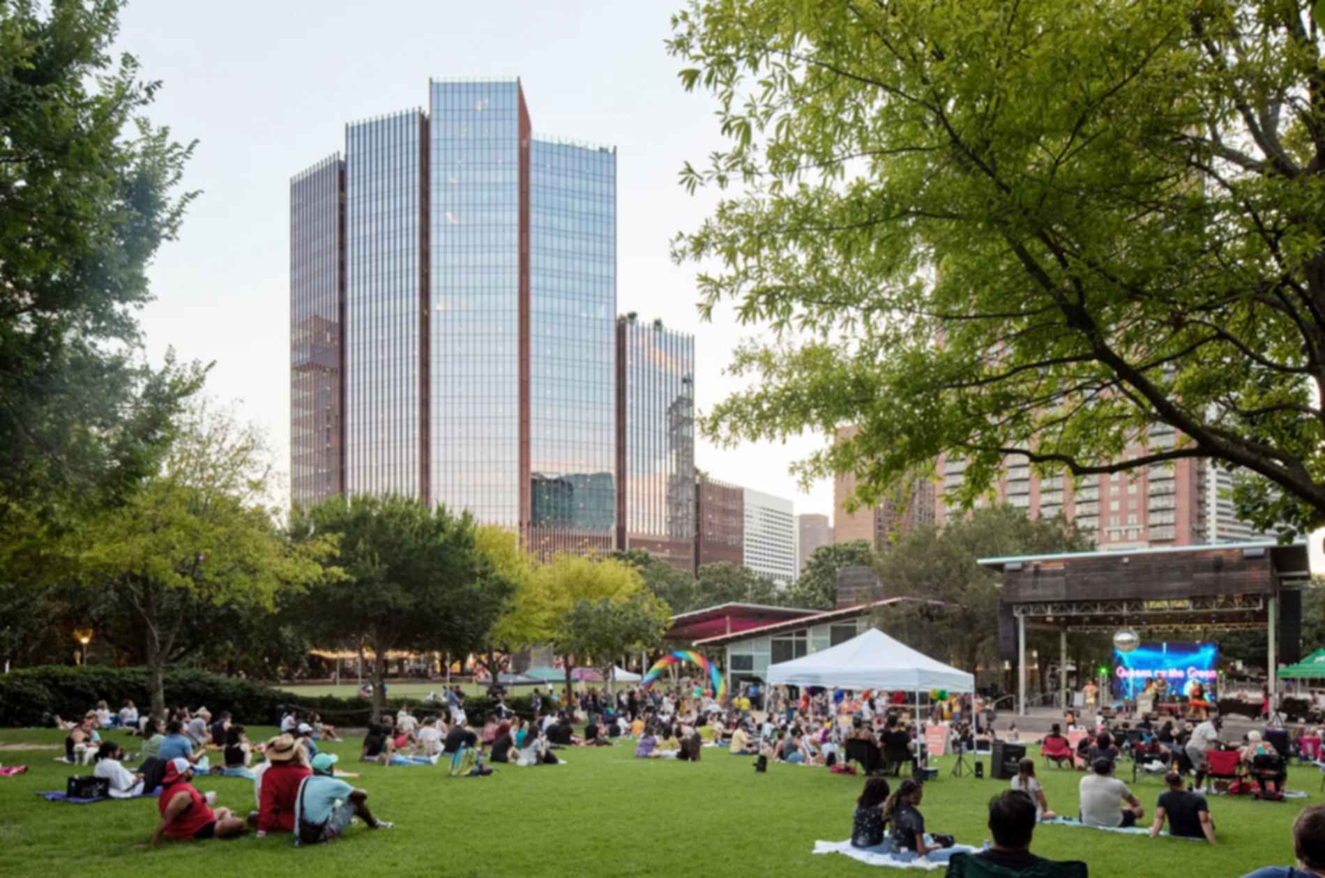 Norton Rose Fulbright Tower - Exterior