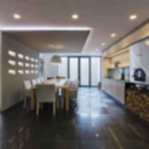 Sommelier's Home - Interior