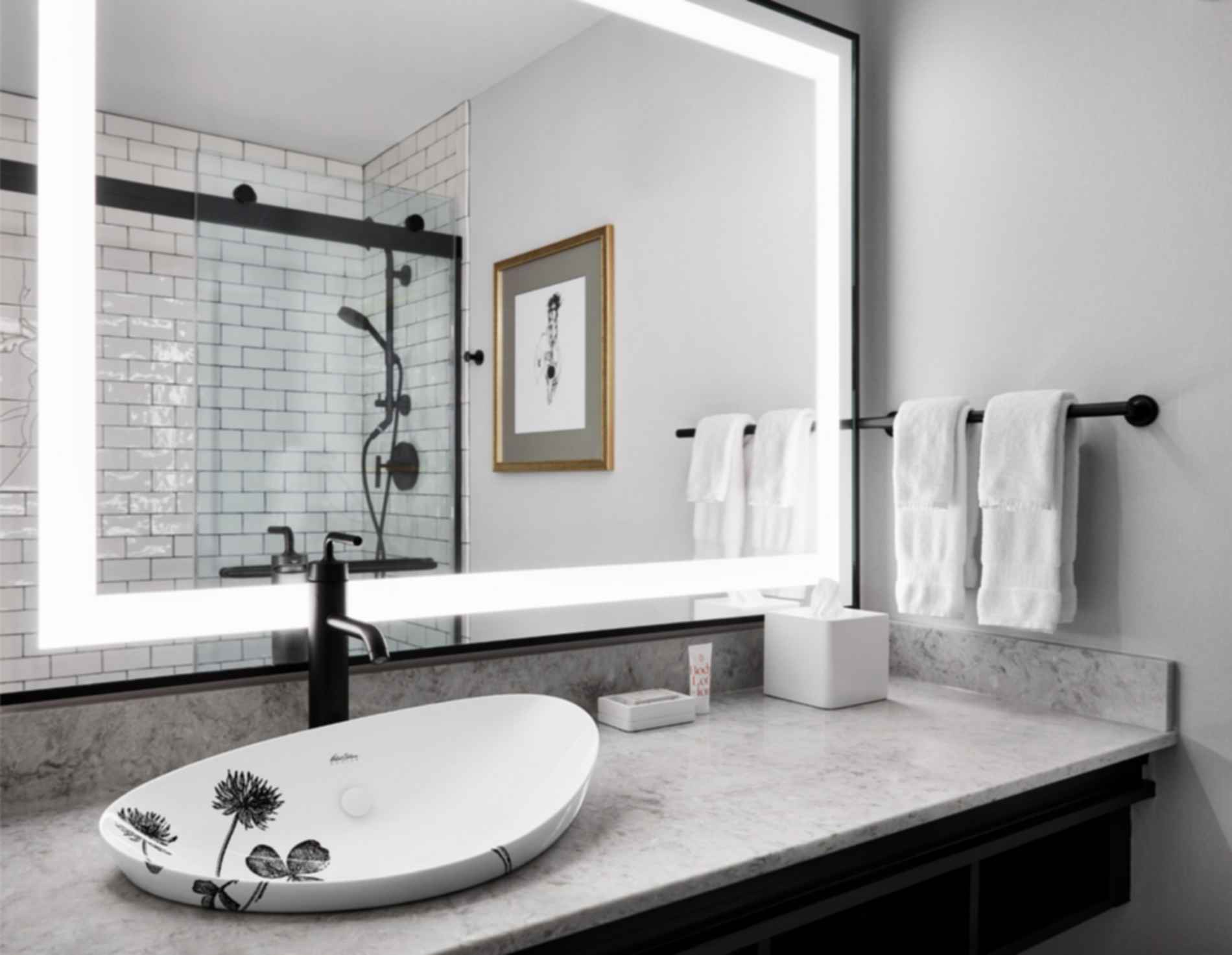 Saint Kate Arts Hotel - Bathroom