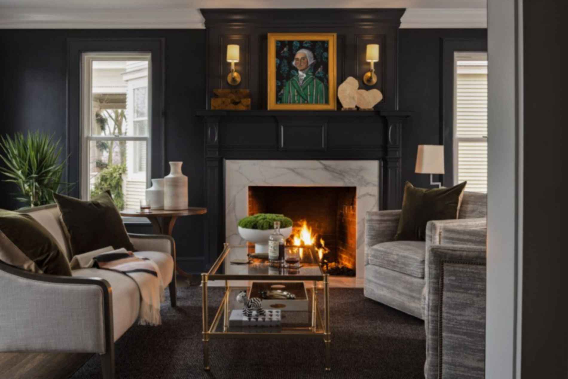 Marietta Ave Historic Colonial Residence - Living Room