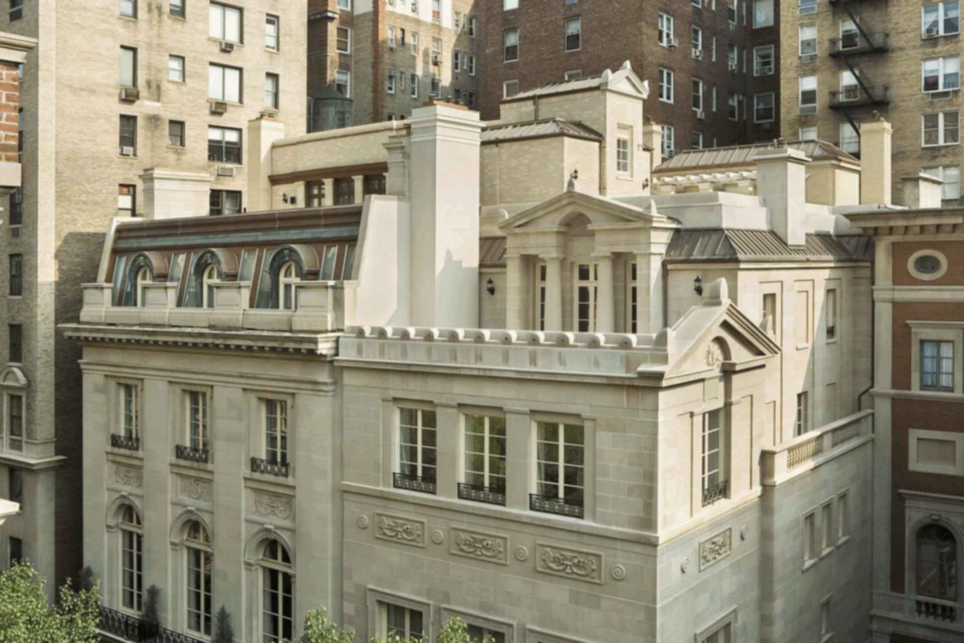 Carhart Mansion - Exterior