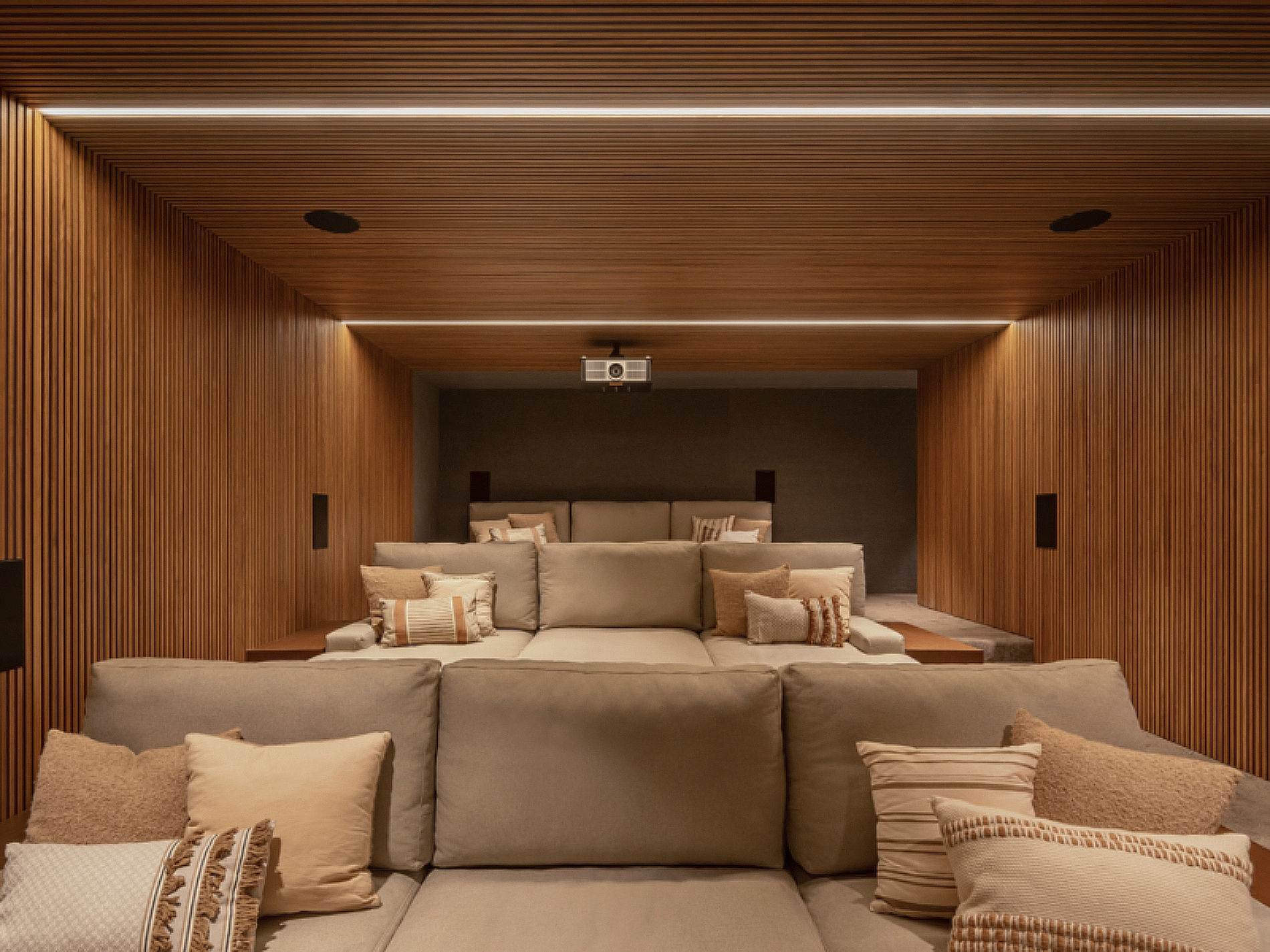 Quinto Sol House - Home Cinema - modlar.com