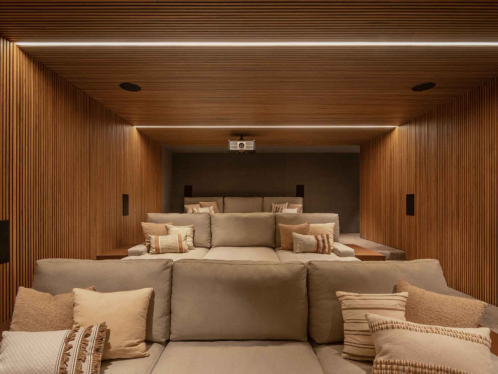 Quinto Sol House - Home Cinema