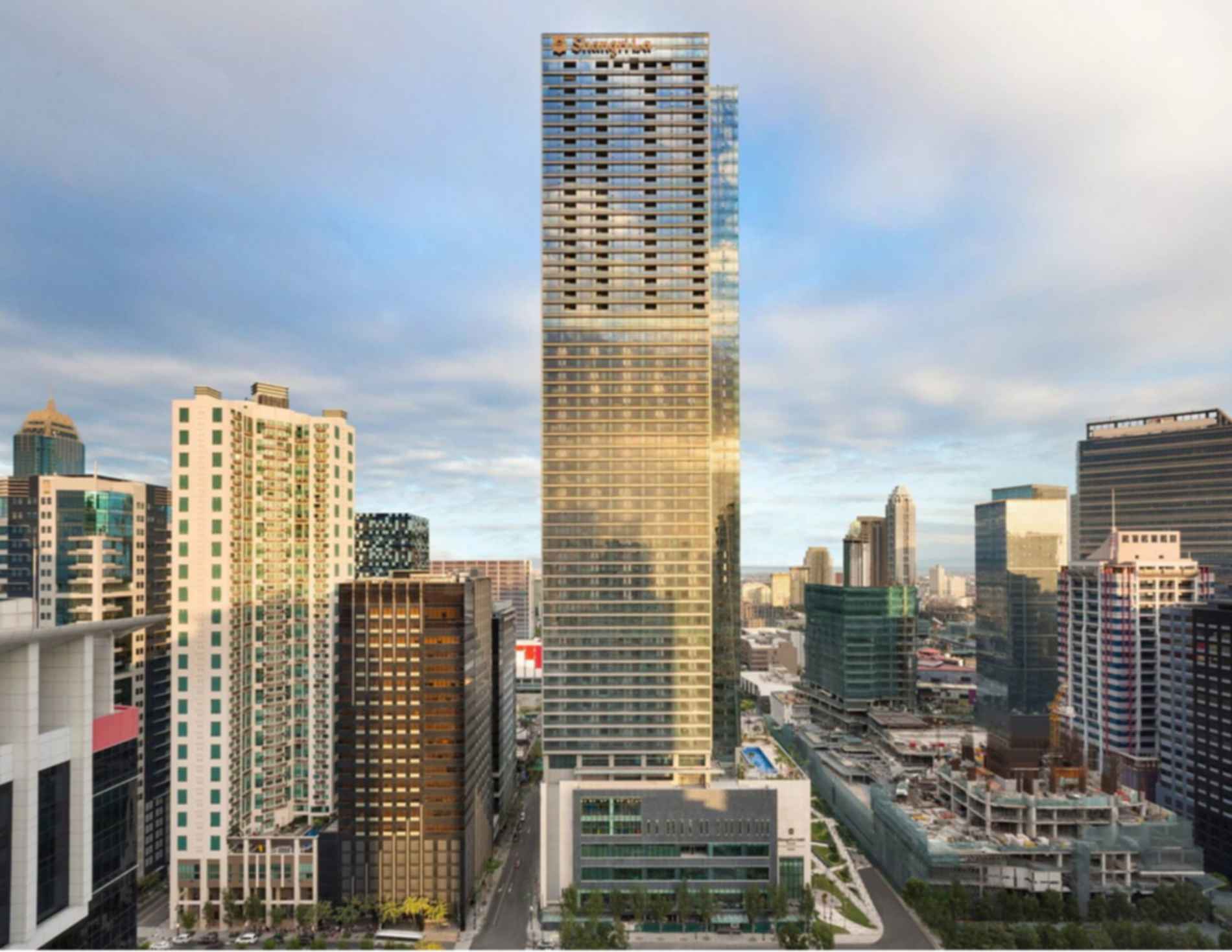 Shangri-La at the Fort - Exterior