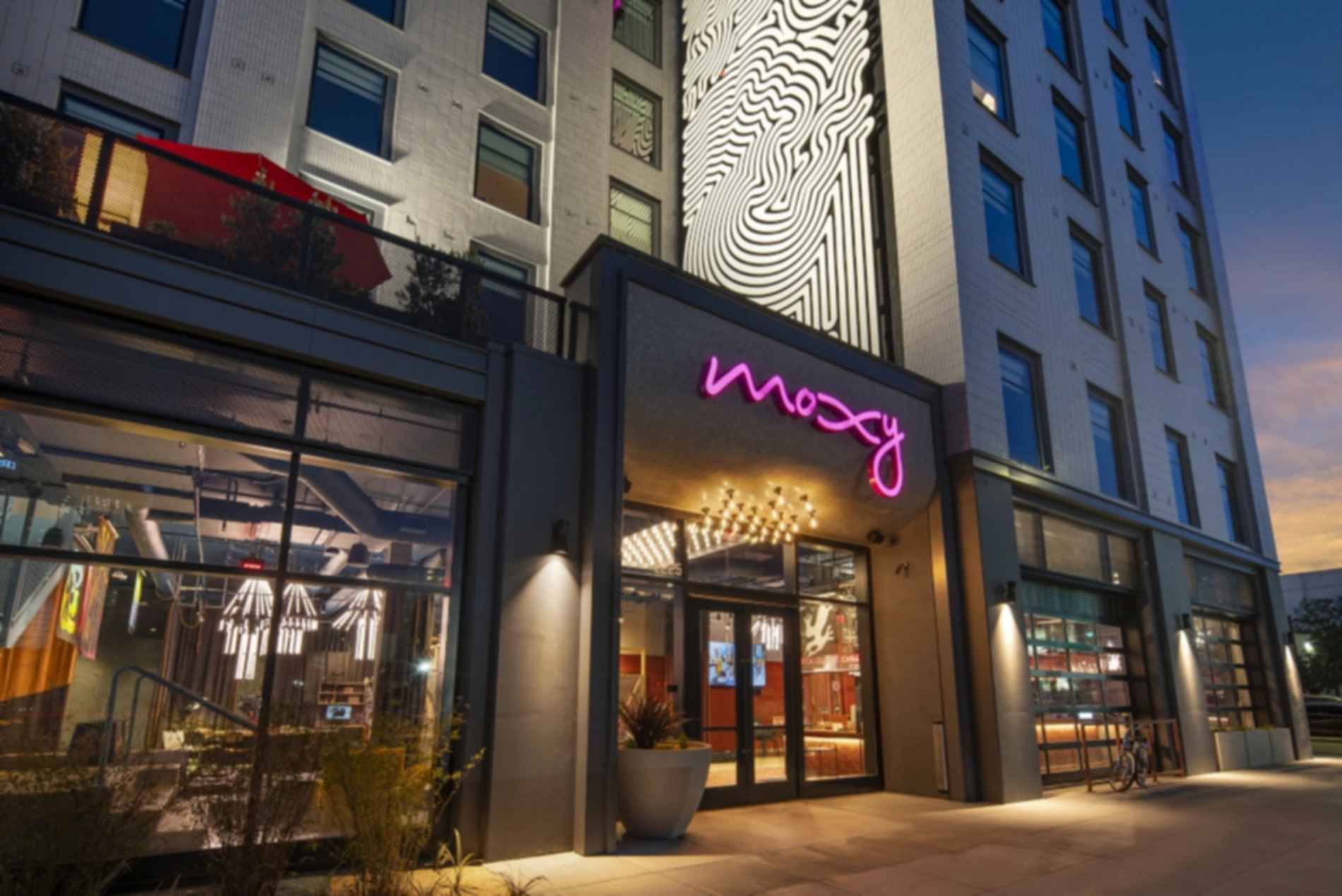 Moxy Oakland - Entrance