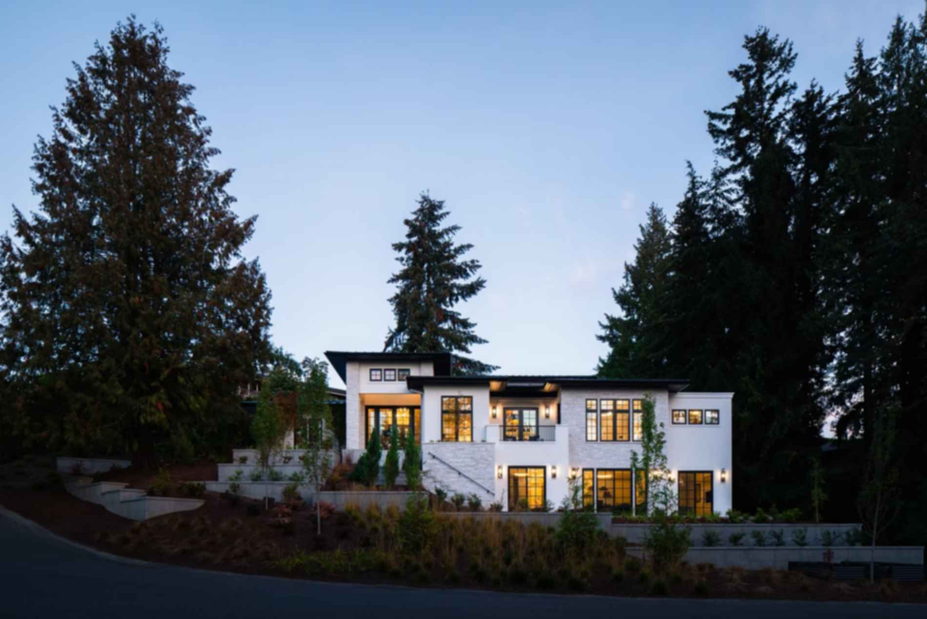 Modern Mediterranean Residence