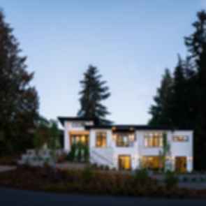 Modern Mediterranean Residence