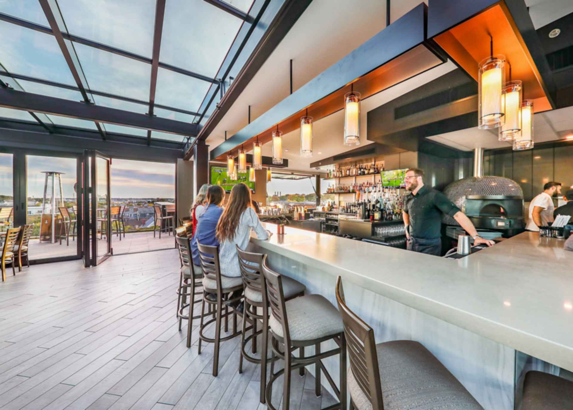 Mare Rooftop Restaurant - Bar