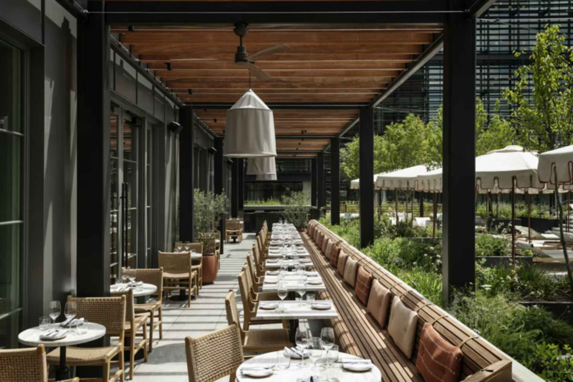FORTH Hotel - Terrace