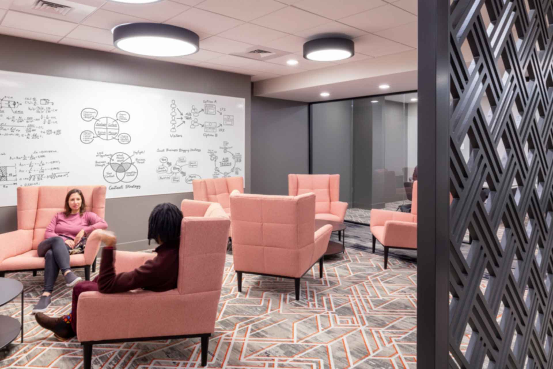 Redwood Campus Center - Lounge