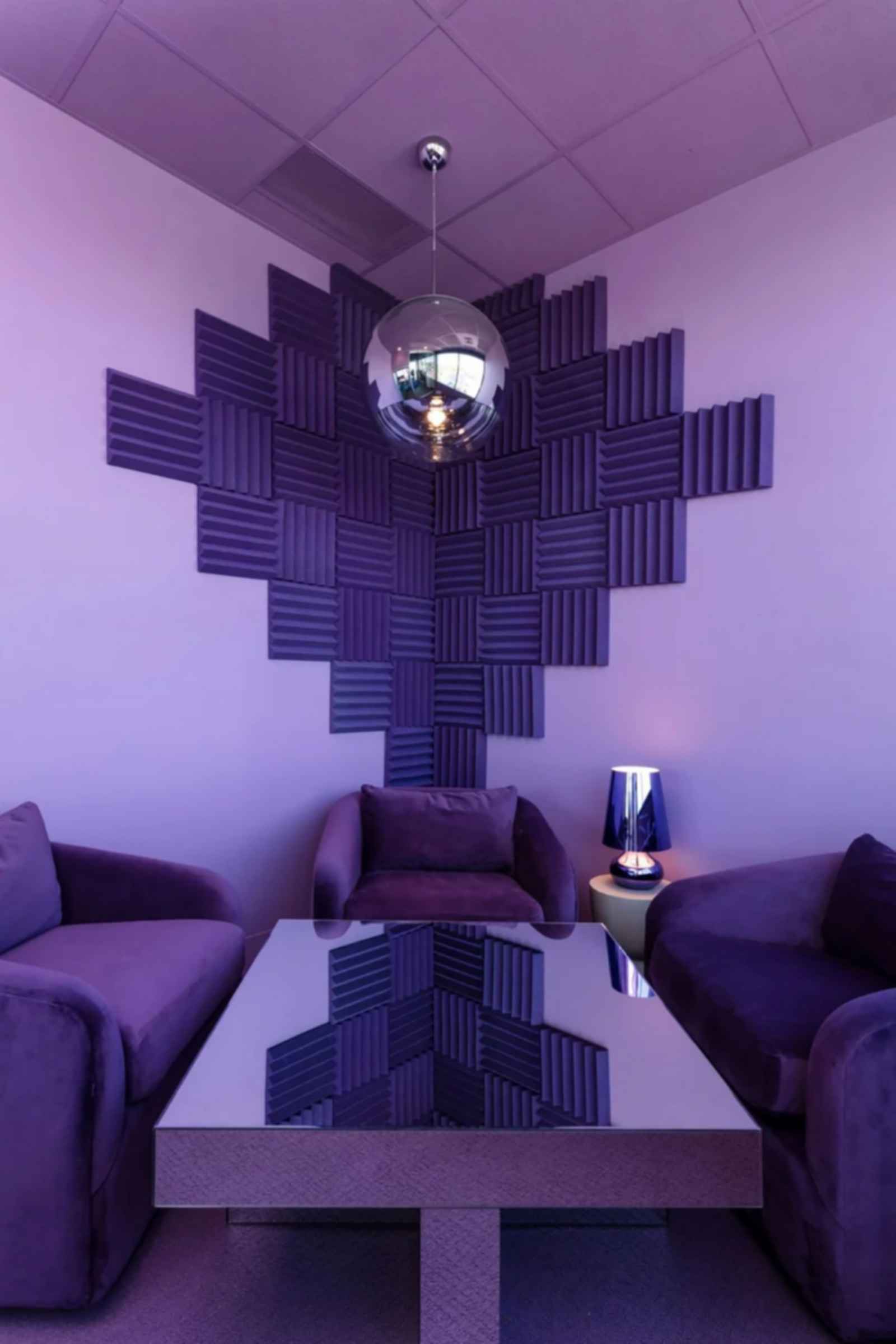 Shinesty Headquarters - Violet Room