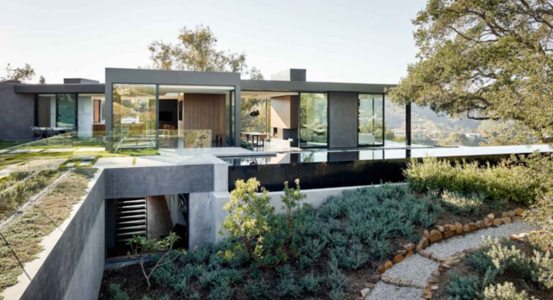 Oak Pass House - Exterior