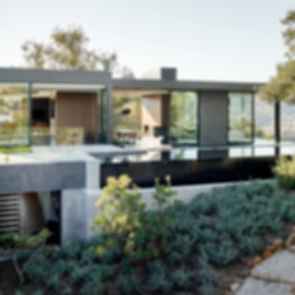 Oak Pass House - Exterior