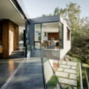Oak Pass House - Sliding Door