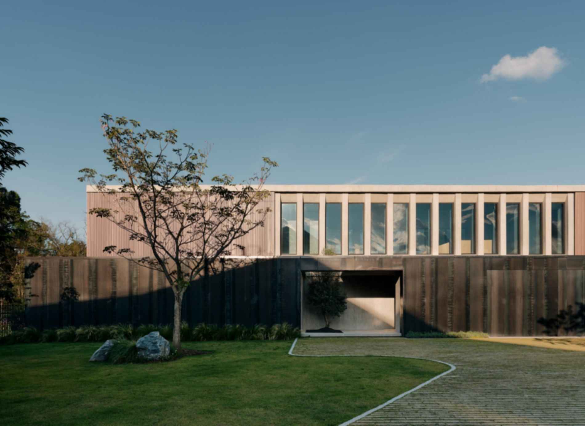 Haras House - Entrance