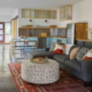 Lake Claire - Interior