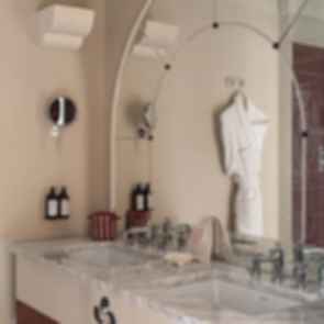 Hotel Regina Biarritz - Bathroom