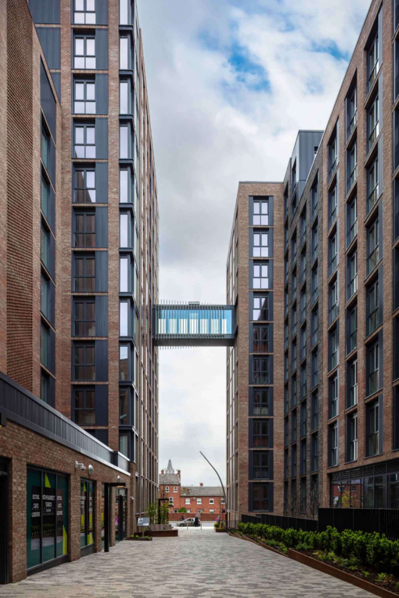 Newmarket Yards Apartments - Skybridge Newmarket Yards Apartments - Skybridge
