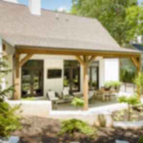 911 Parkway - Exterior