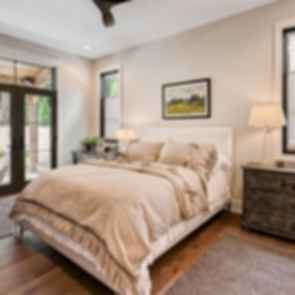 911 Parkway - Bedroom