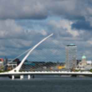 Samuel Beckett Bridge - Exterior