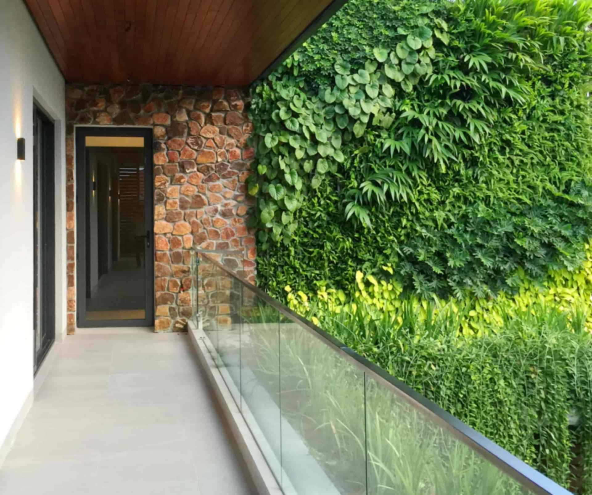 L&H Residence - Green Wall L&H Residence - Green Wall