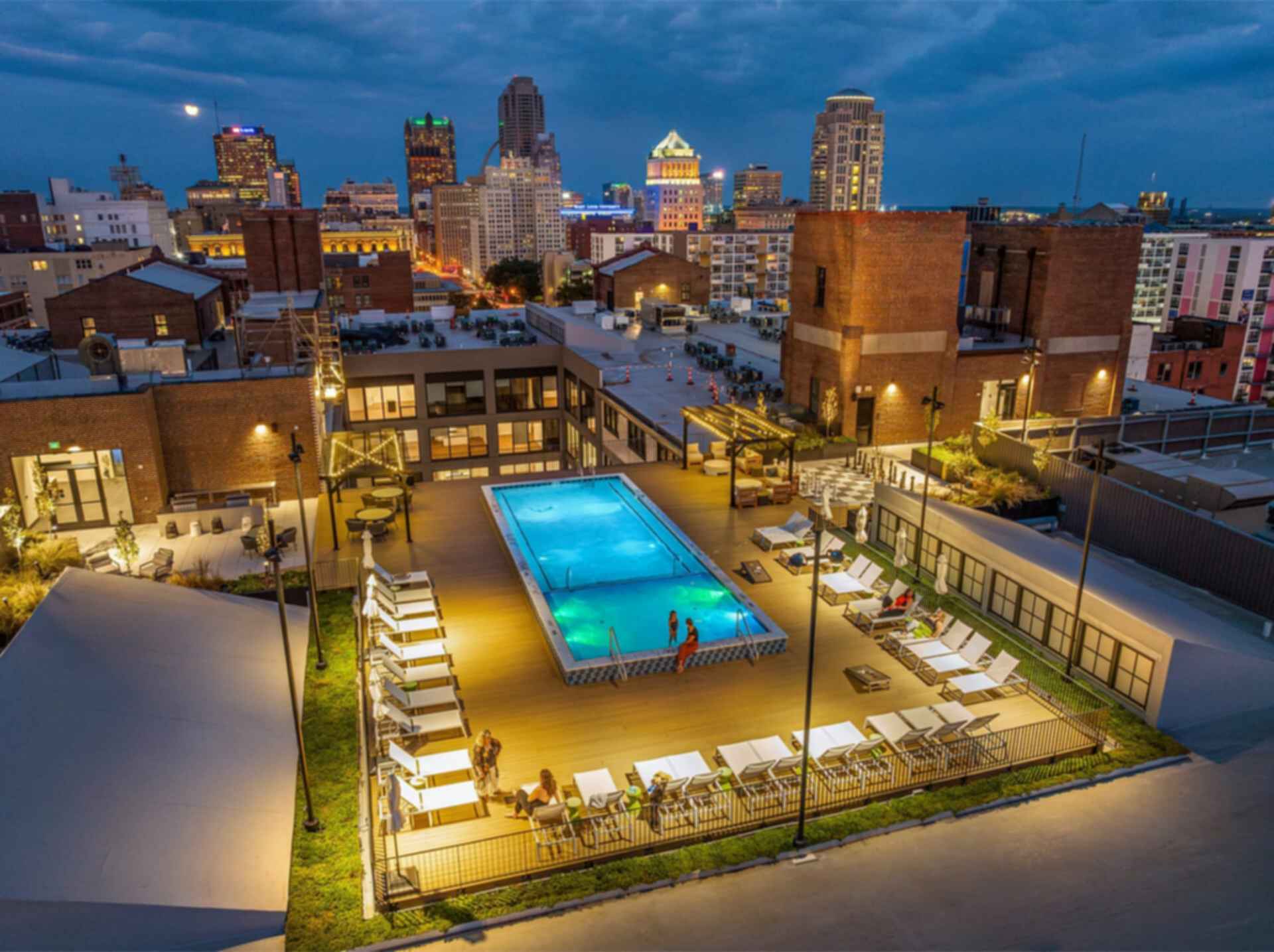 The Victor - Rooftop The Victor - Rooftop