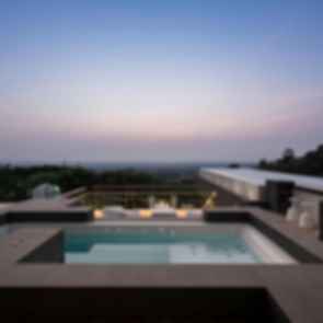 Aurelia - Hot Pool