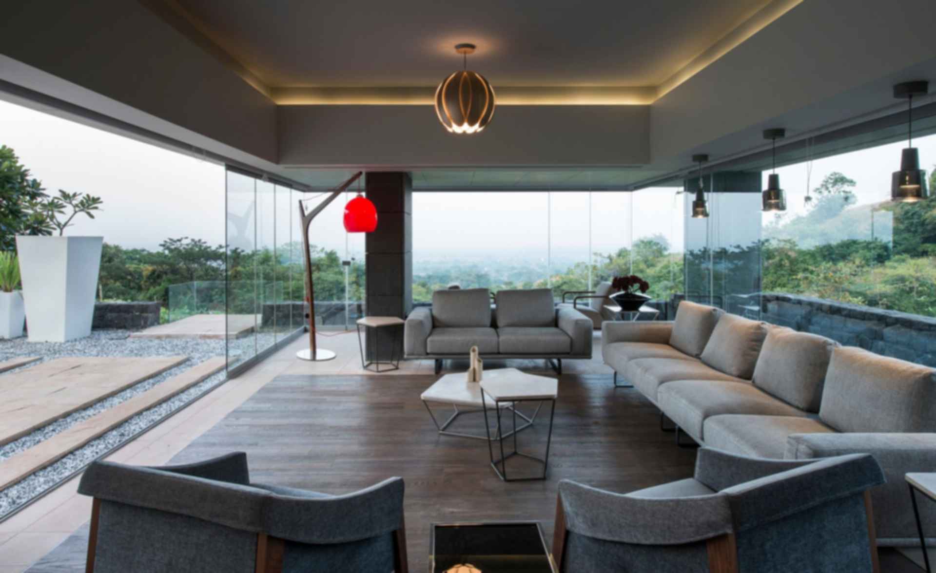 Aurelia - Interior