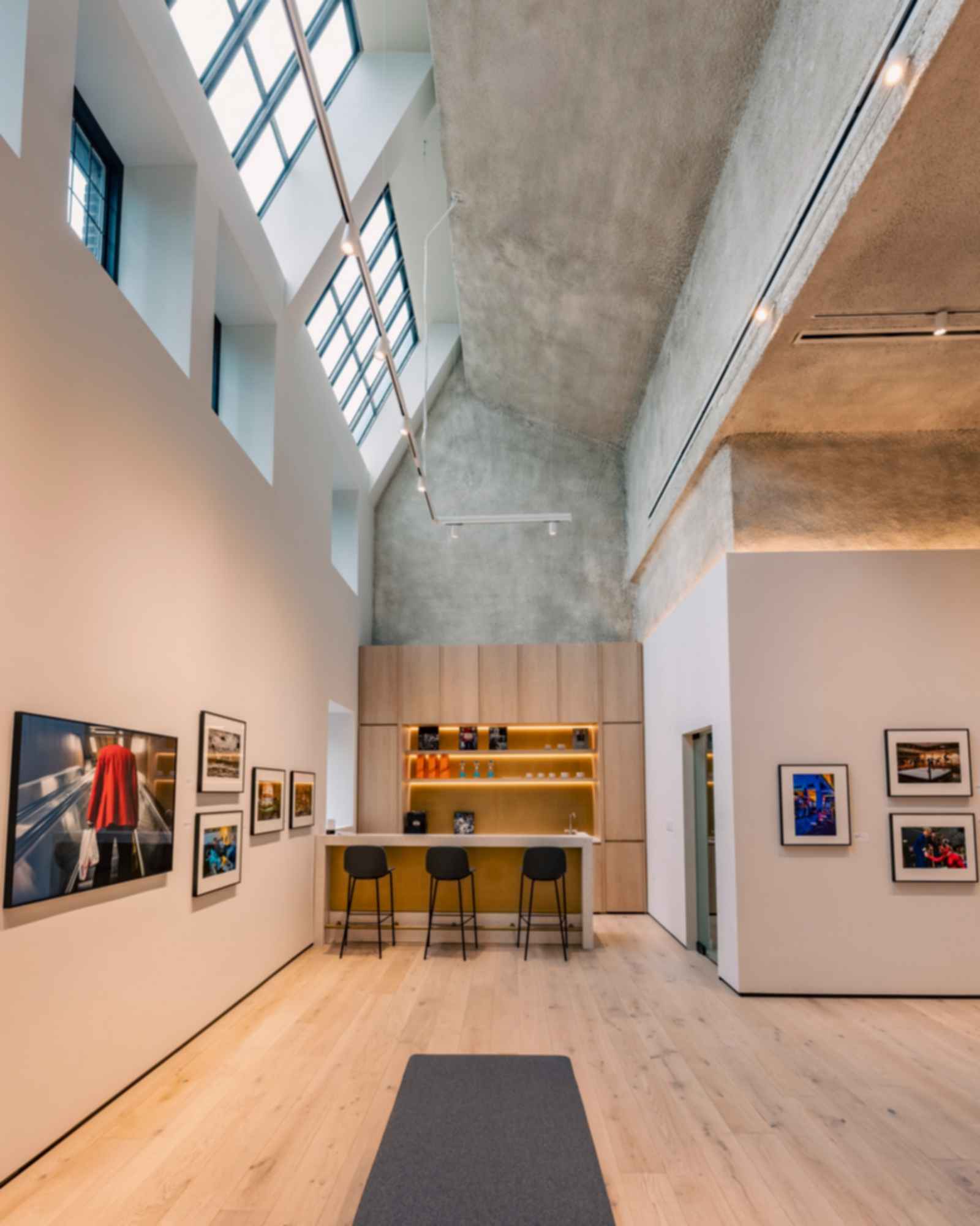 Leica Store Chicago - Interior