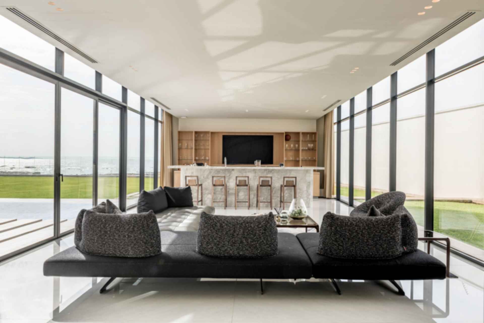 The Seasons - Interior