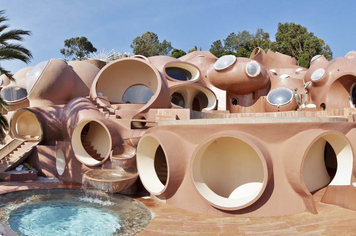Palais Bulles Exterior
