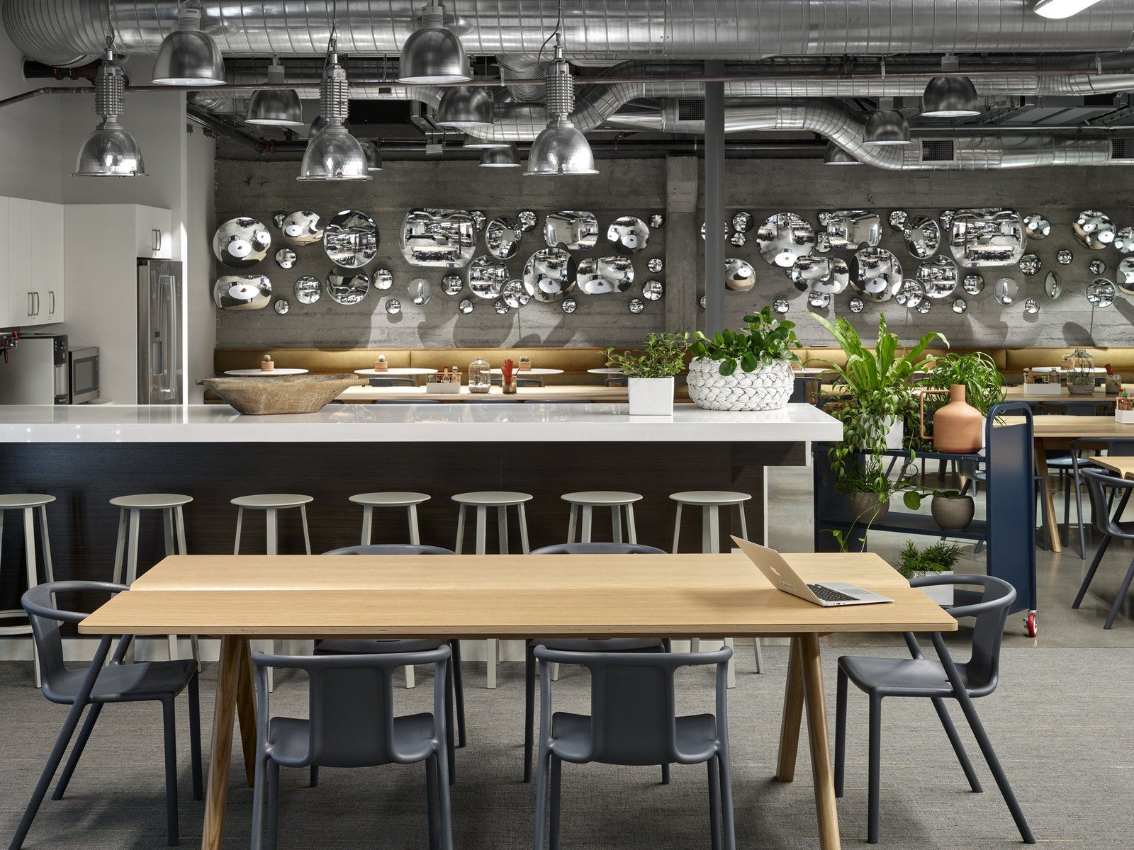 LinkedIn Office - Interior - modlar.com