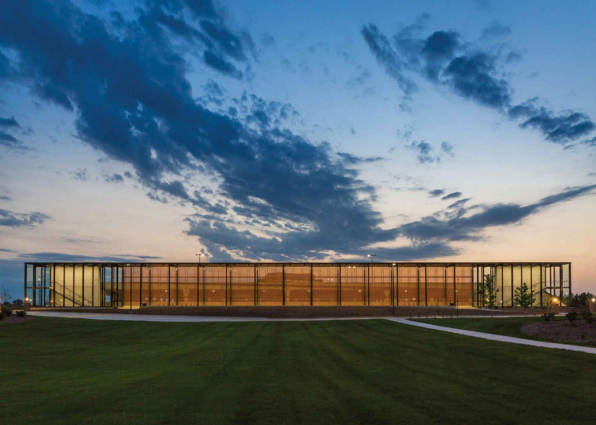 Corporate Campus Parking Facility - exterior