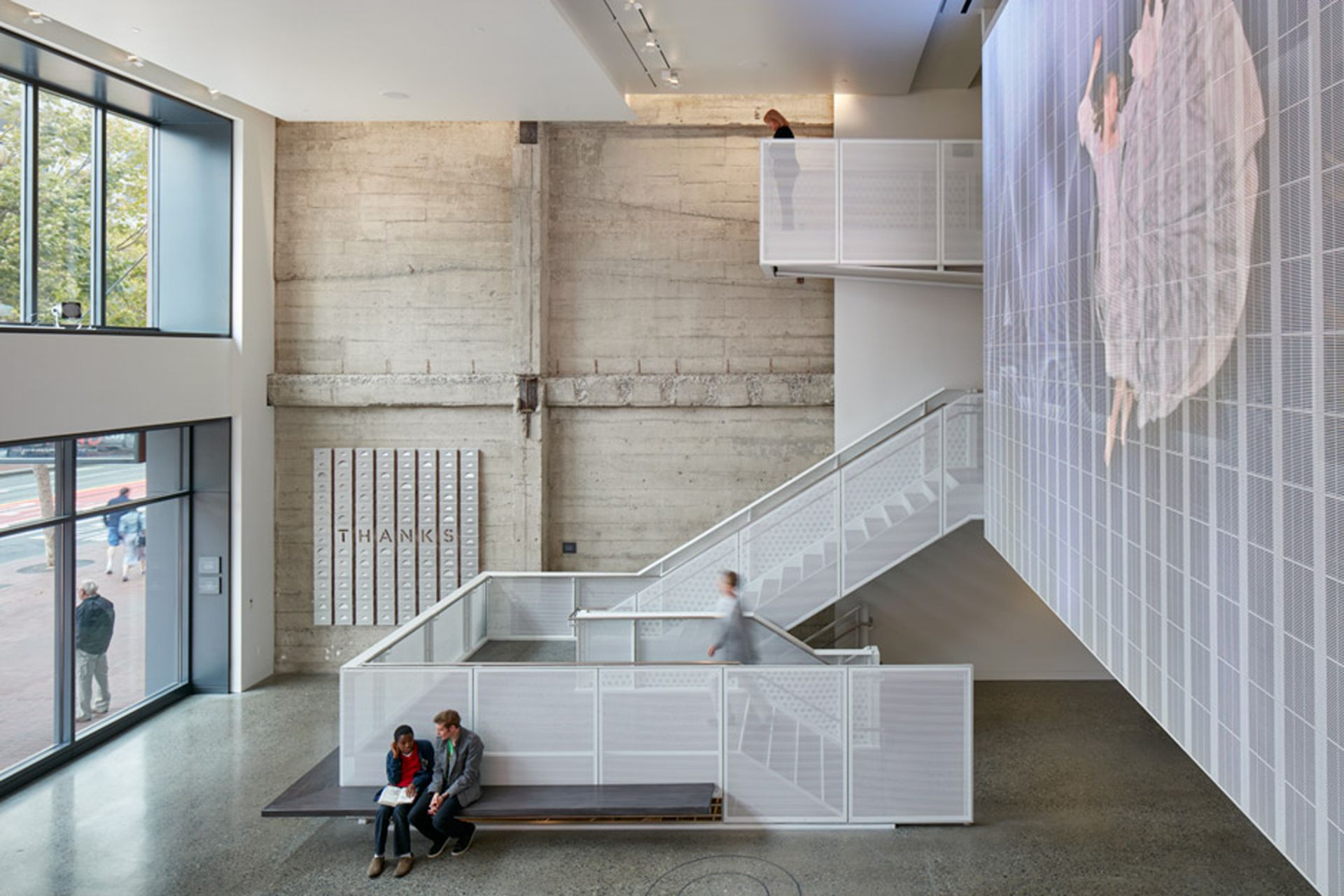 Stend Inima The Strand - stairs - modlar.com