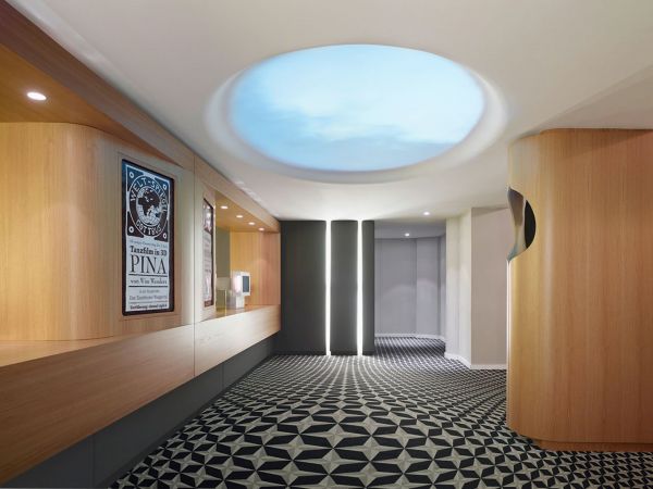 Filmtheater Weltspiegel Cottbus - interior - modlar.com