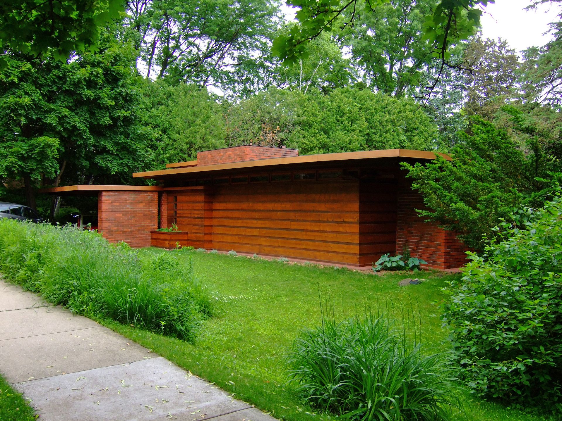Herbert and Katherine Jacobs First House - exterior - modlar.com