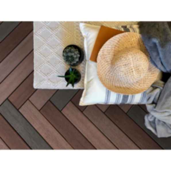 Concordia Decking