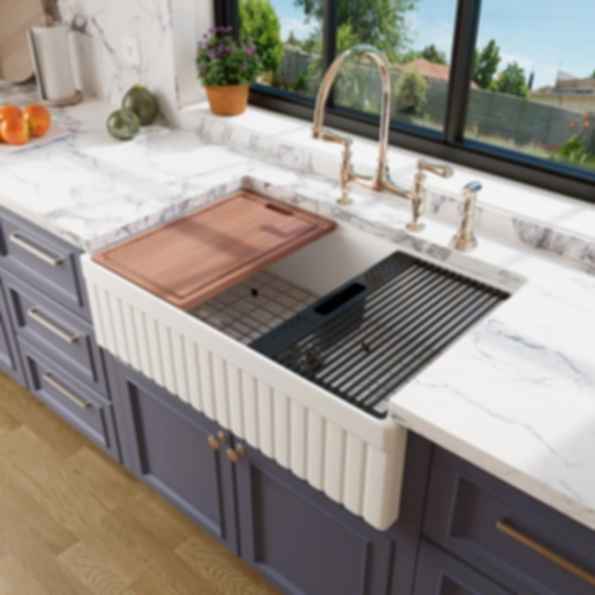 NOZLOO 33" Reversible Fluted Apron Fireclay Farmhouse Sink with Workstation Kit